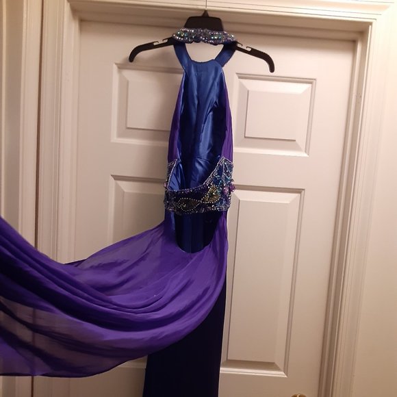 Asymmetrical Rhinestones Halter Back Gown - Picture 4 of 10